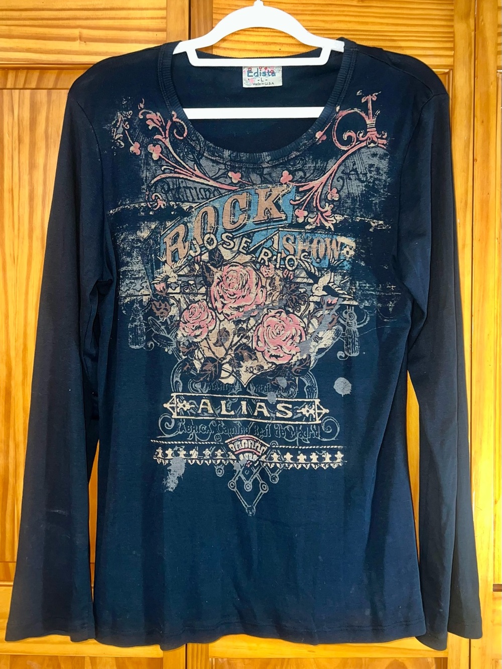 Edista Black Long-Sleeve Graphic Tee with Pink Rose Motif